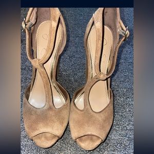Jessica Simpson heels size 8.5